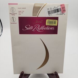 Vintage Pantyhose Hanes Silk‎ Reflections SZ CD Silky Sandalfoot Color Flax 715